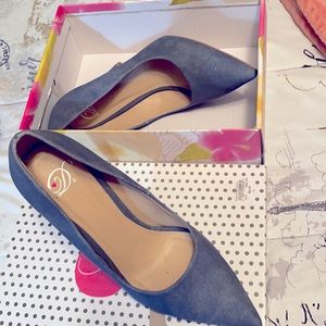 Women's heels 9,9.5. and size 10